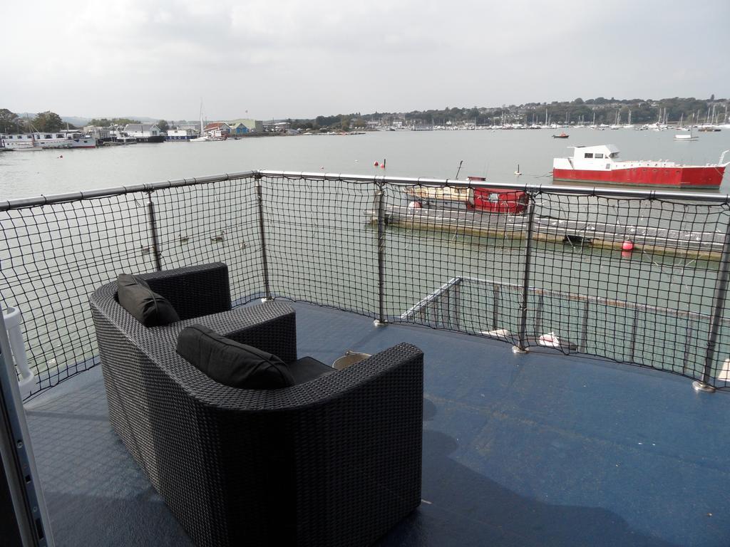 Houseboat Harbourside View Newport (Isle Of Wight) Quarto foto