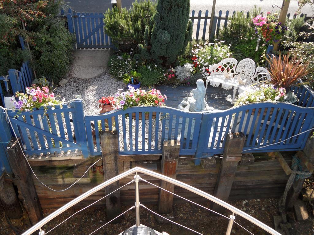 Houseboat Harbourside View Newport (Isle Of Wight) Quarto foto