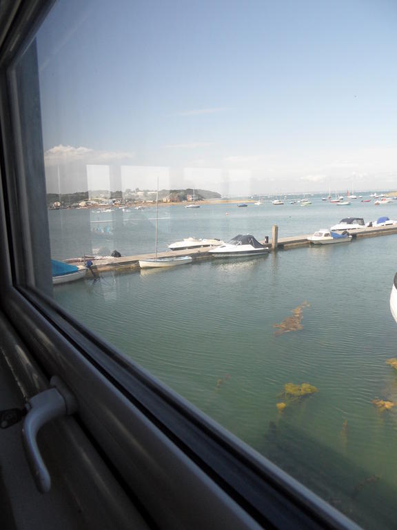 Houseboat Harbourside View Newport (Isle Of Wight) Quarto foto