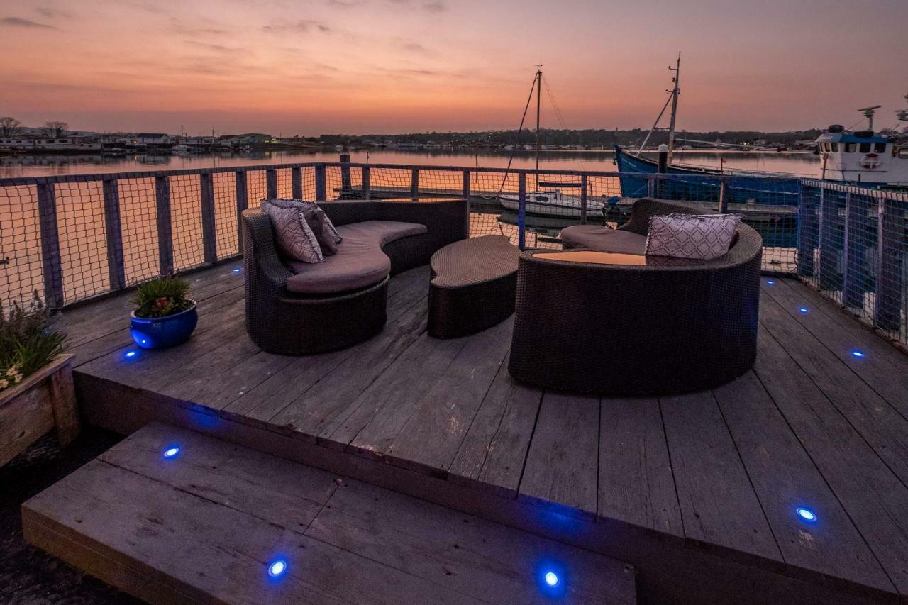 Houseboat Harbourside View Newport (Isle Of Wight) Exterior foto
