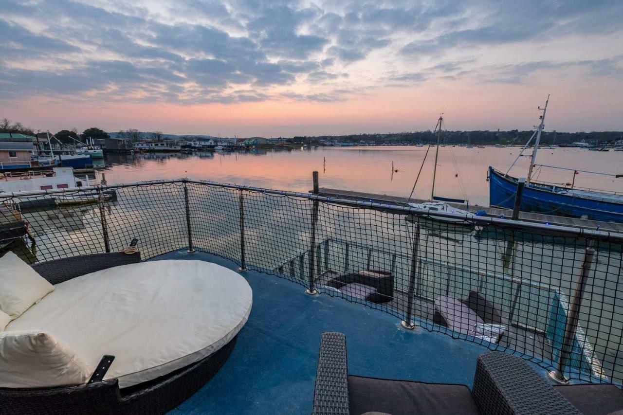 Houseboat Harbourside View Newport (Isle Of Wight) Exterior foto
